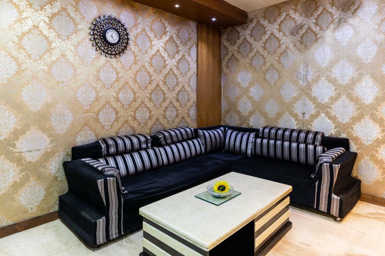Oyo 41898 Balaji Palace Ratlām Dış mekan fotoğraf