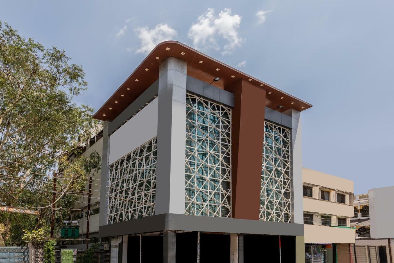 Oyo 41898 Balaji Palace Ratlām Dış mekan fotoğraf